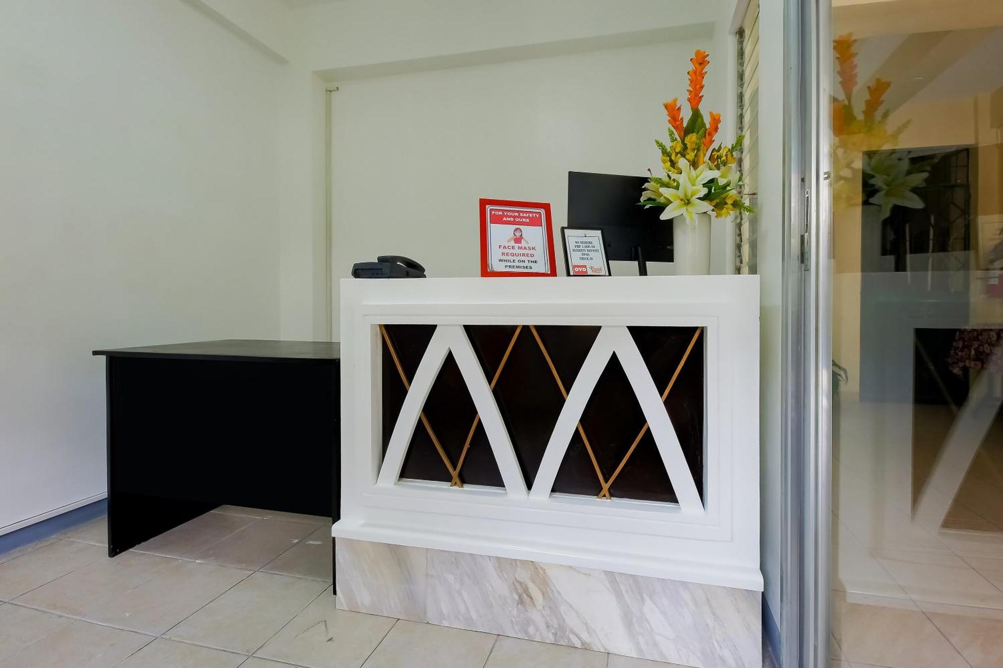 Oyo 840 Orangenest Apartelle Маніла Екстер'єр фото