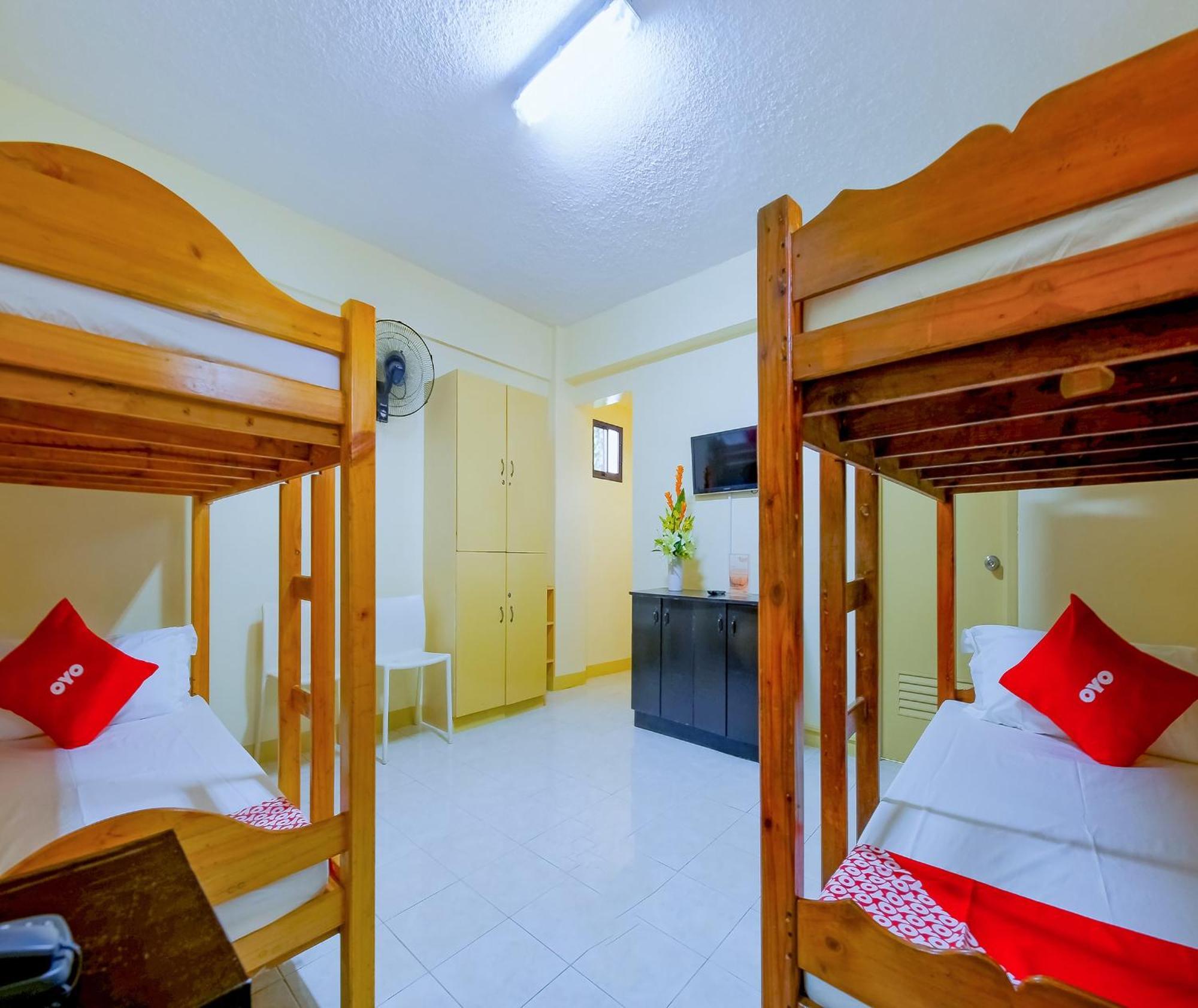 Oyo 840 Orangenest Apartelle Маніла Екстер'єр фото