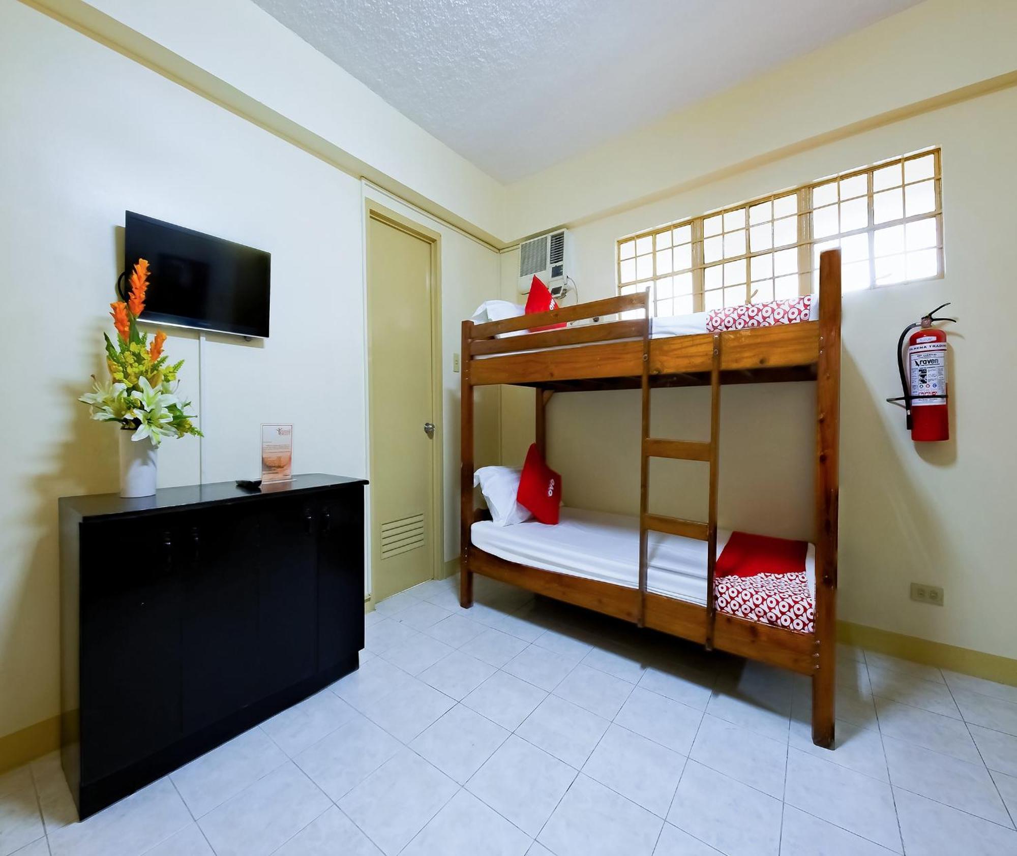 Oyo 840 Orangenest Apartelle Маніла Екстер'єр фото
