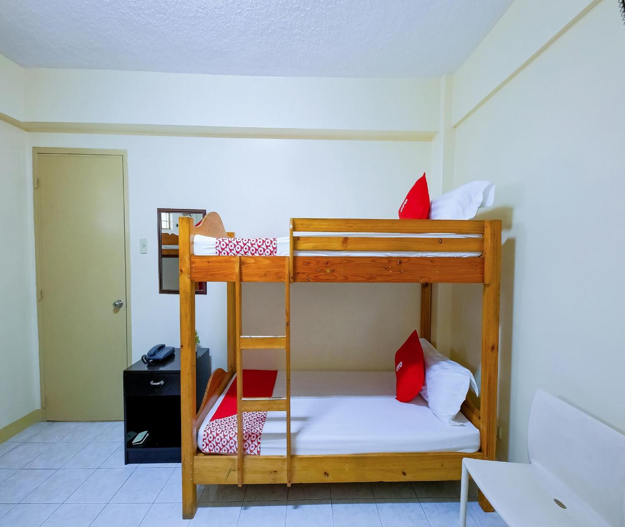 Oyo 840 Orangenest Apartelle Маніла Екстер'єр фото